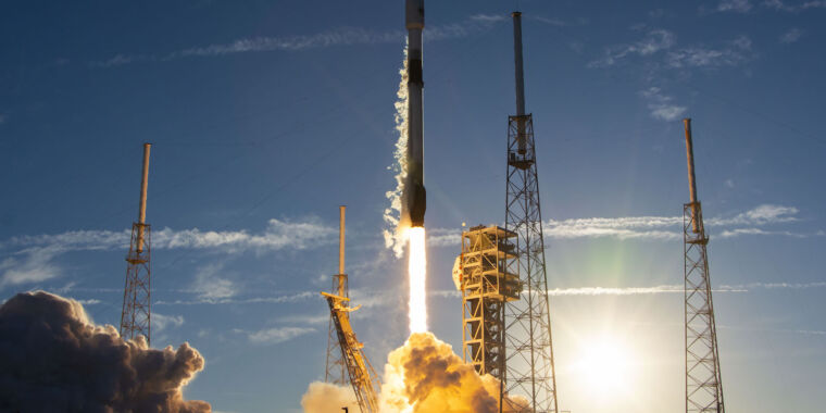 SpaceX launches military satellites tuned to track hypersonic missiles