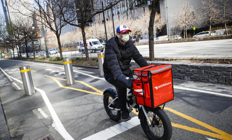 DoorDash increases NYC delivery fees following new minimum wage rules