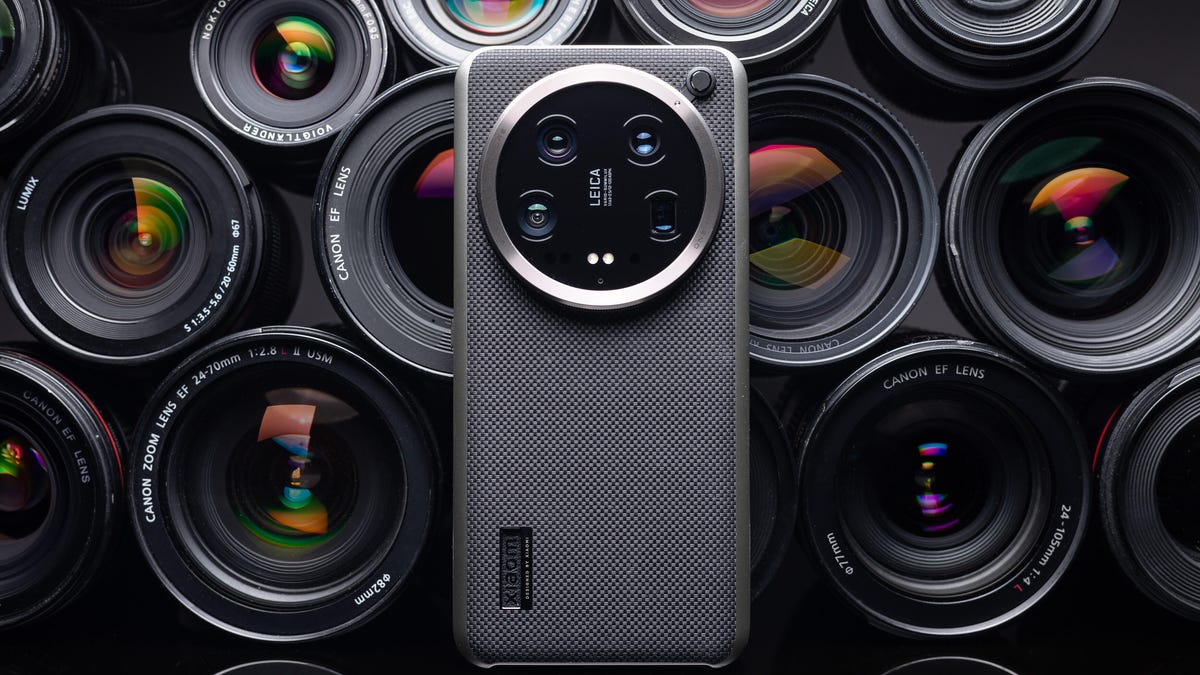 Xiaomi Brings My Phone Dreams to Life, a Decade After the Panasonic CM1