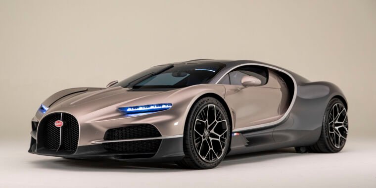 Bugatti’s new hypercar loses the turbos for a screaming V16 hybrid