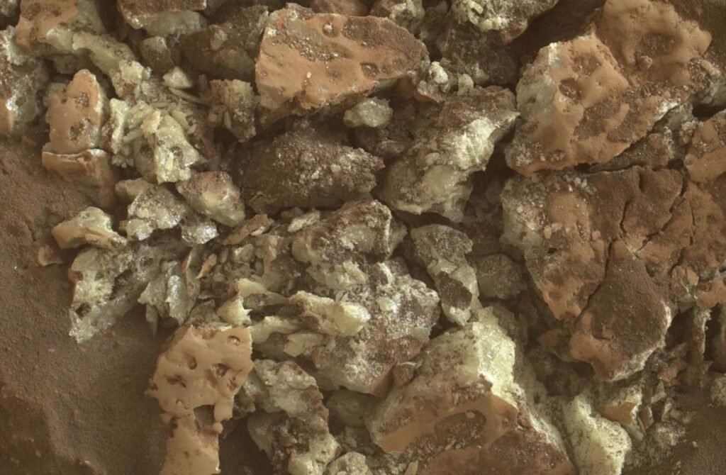NASA’s Curiosity rover accidentally uncovered pure sulfur crystals on Mars