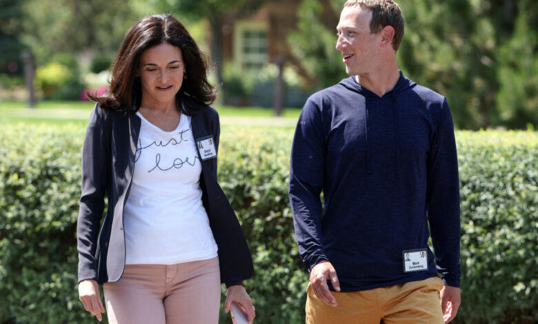 Mark Zuckerberg and Sheryl Sandberg want you to know they’re still friends and definitely not mad at each other