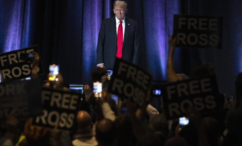 Donald Trump pardons Silk Road creator Ross Ulbricht Donald Trump pardons Silk Road creator Ross Ulbricht