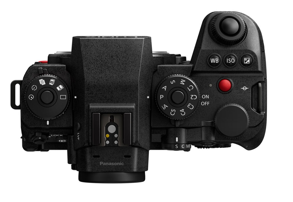 Panasonic takes on Canon with the full-frame, 45-megapixel S1R II mirrorless camera