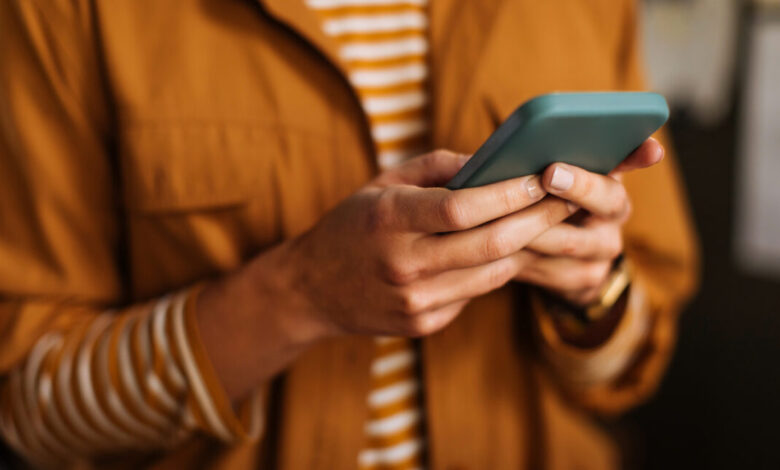 No penalties even when deputies share a woman’s nudes after an illegal phone search No penalties even when deputies share a woman’s nudes after an illegal phone search