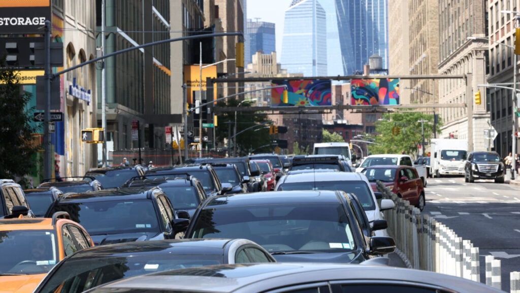 Trump rescinds DOT approval for NYC congestion toll, condemns city to pollution