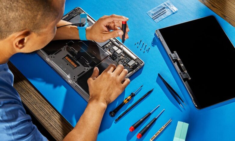 Apple, Lenovo lead losers in laptop repairability analysis Apple, Lenovo lead losers in laptop repairability analysis