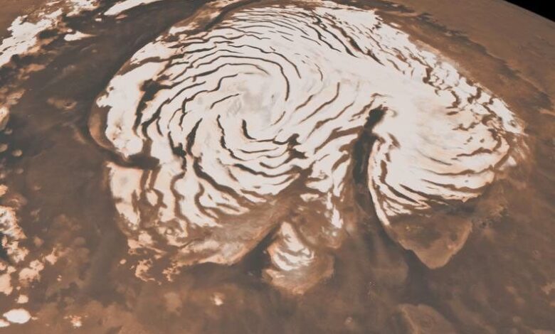 Mars’ polar ice cap is slowly pushing its north pole inward