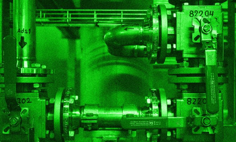 The World Is in a Polyester Crisis. One Company Is Trying to Recycle a Way Out The World Is in a Polyester Crisis. One Company Is Trying to Recycle a Way Out