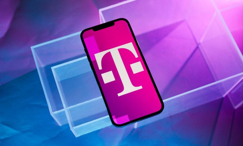 T-Mobile Opens Its Starlink Beta, Including to People With AT&T and Verizon T-Mobile Opens Its Starlink Beta, Including to People With AT&T and Verizon