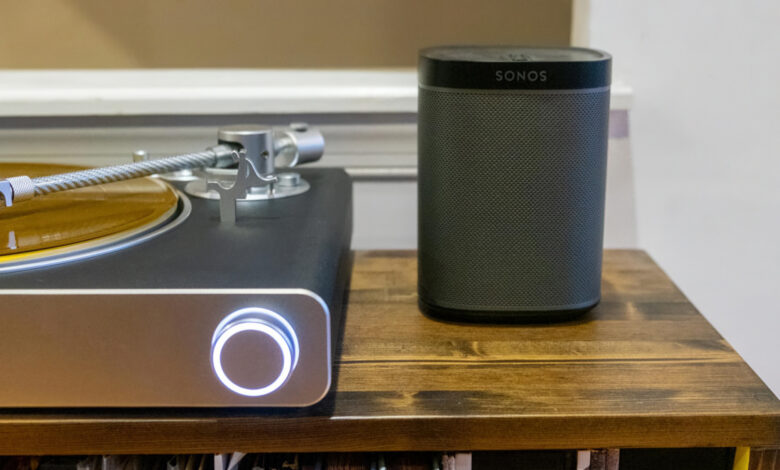 Victrola adds more wireless options to its Sonos-compatible turntables Victrola adds more wireless options to its Sonos-compatible turntables