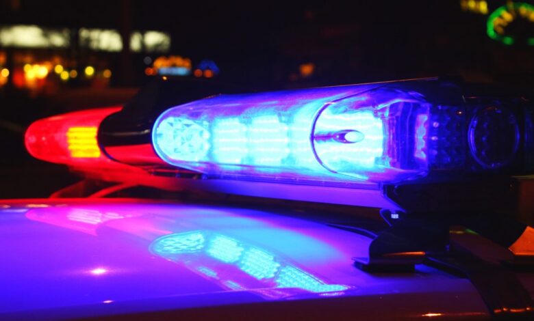 After “glitter bomb,” cops arrested former cop who criticized current cops online After “glitter bomb,” cops arrested former cop who criticized current cops online