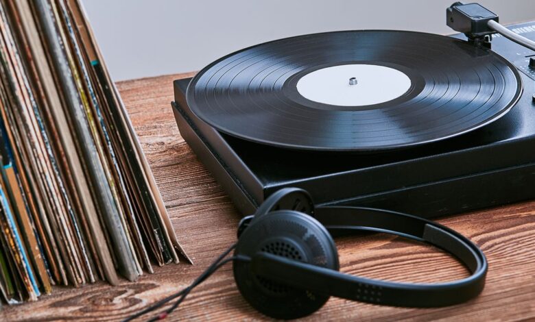 How to Shop for Vinyl Records Online (2025): Discogs, Ebay How to Shop for Vinyl Records Online (2025): Discogs, Ebay