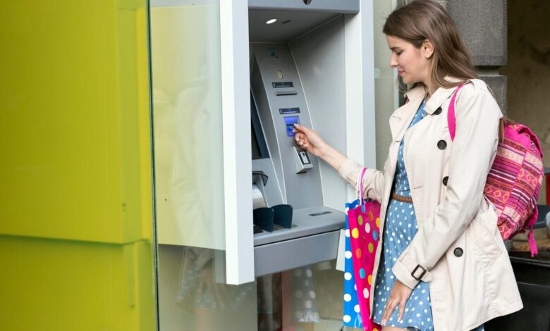Sick of Overdraft Feels? These Banks Don’t Charge Any