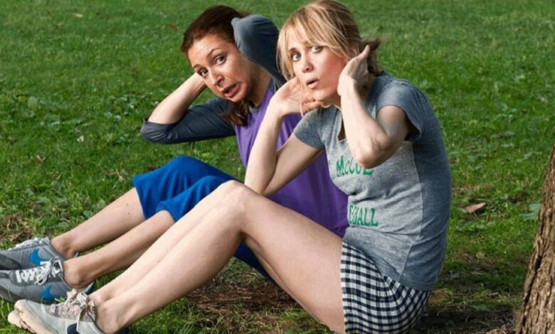 Women rely partly on smell when choosing friends Women rely partly on smell when choosing friends