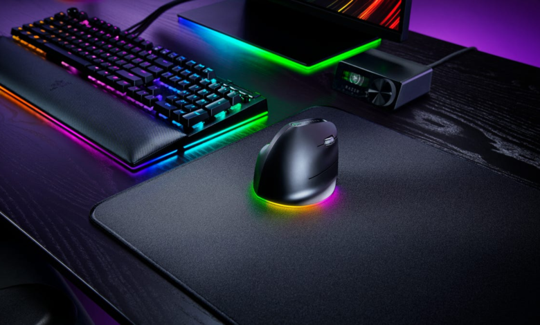 Razer Releases a Vertical Edition Ergonomic Mouse Razer Releases a Vertical Edition Ergonomic Mouse