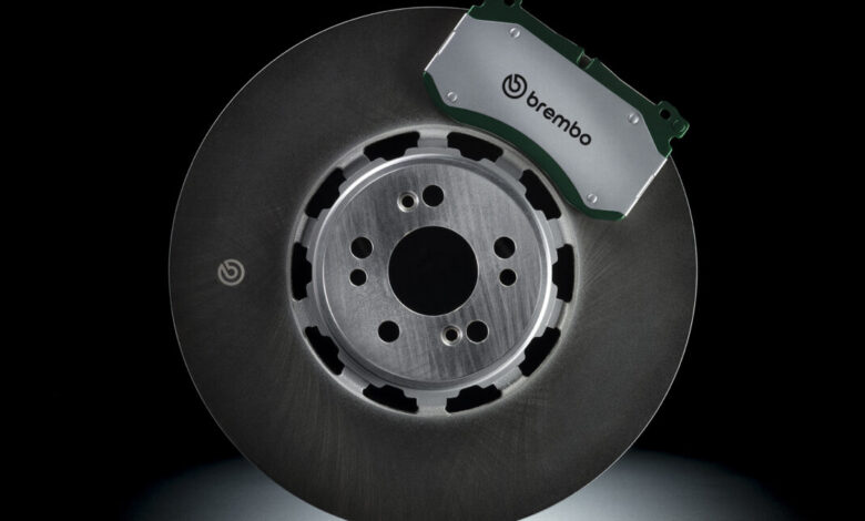 Brembo develops brakes with almost no brake dust and less wear Brembo develops brakes with almost no brake dust and less wear