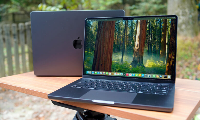 Ask Engadget: Is it a good time to move to Macs from Windows? Ask Engadget: Is it a good time to move to Macs from Windows?
