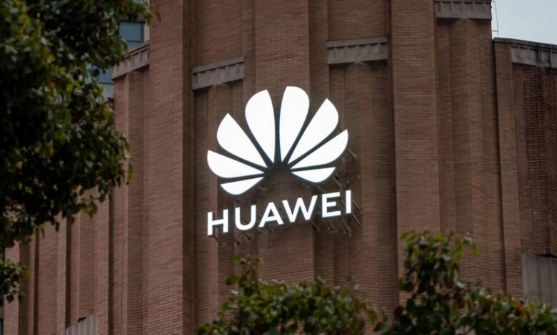 US warns companies around the world to stay away from Huawei chips US warns companies around the world to stay away from Huawei chips