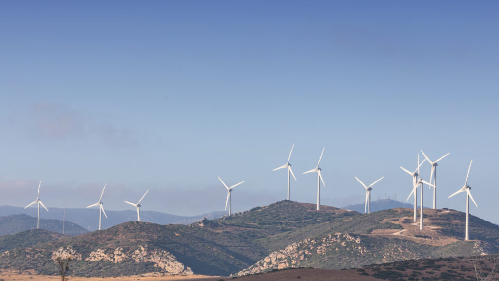 Spanish blackout report: Power plants meant to stabilize voltage didn’t