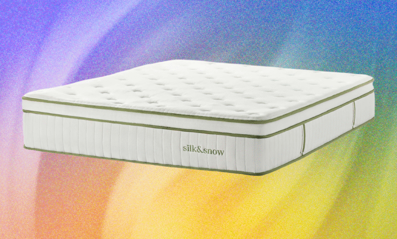 Silk & Snow S&S Organic Mattress Review: Soft as a Cloud