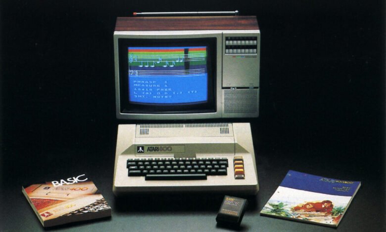 Polish engineer creates postage stamp-sized 1980s Atari computer Polish engineer creates postage stamp-sized 1980s Atari computer