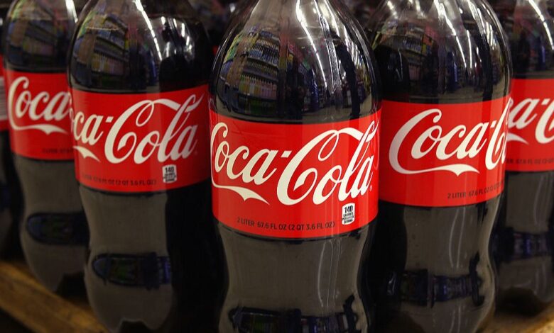 Trump’s claims of a Coca-Cola agreement quickly go flat as nutritionists groan