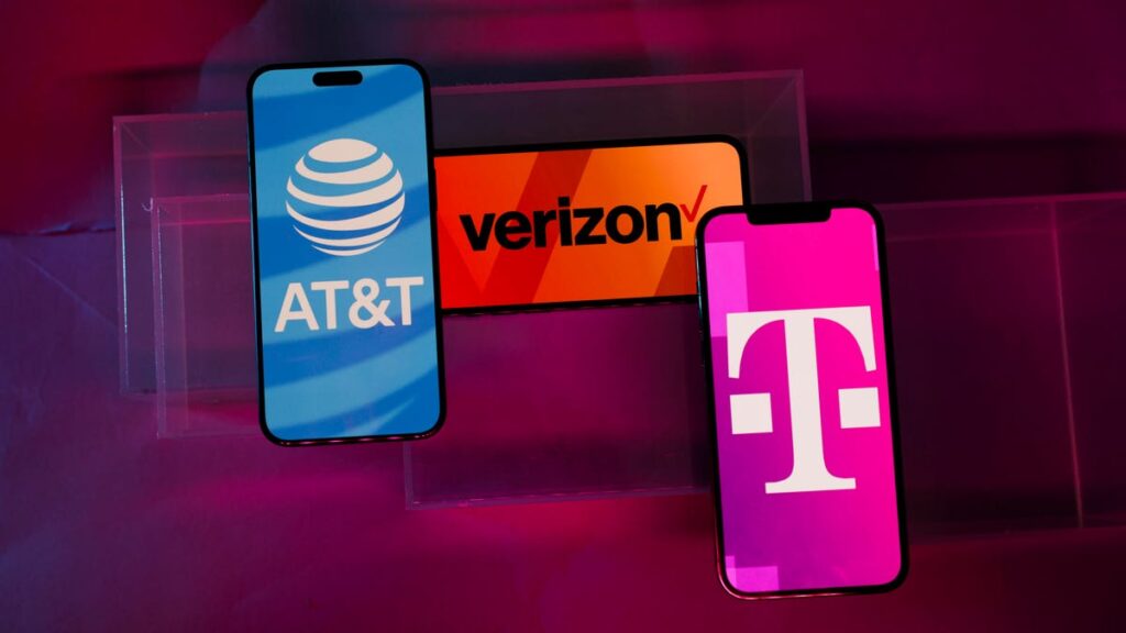 Best Cellphone Plans 2025 | Compare Top Mobile Phone Plans and Carriers